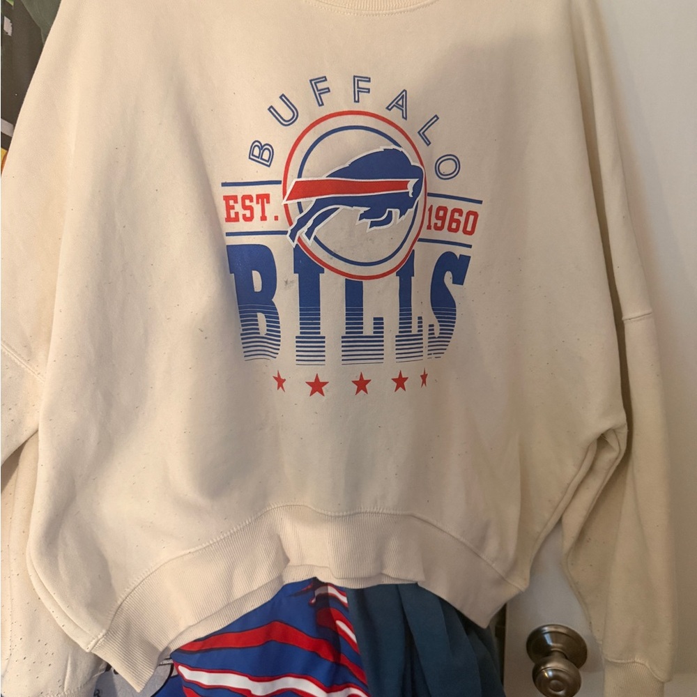 NFL Buffalo Bills Cream Sweater women’s size XL
